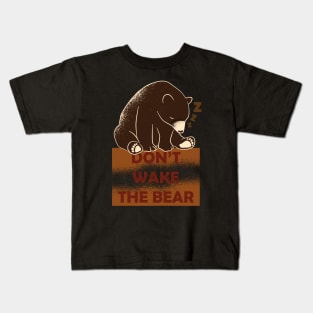 Don’t wake the bear, Funny sleepy papa mama bear graphic, Men Women Kids T-Shirt